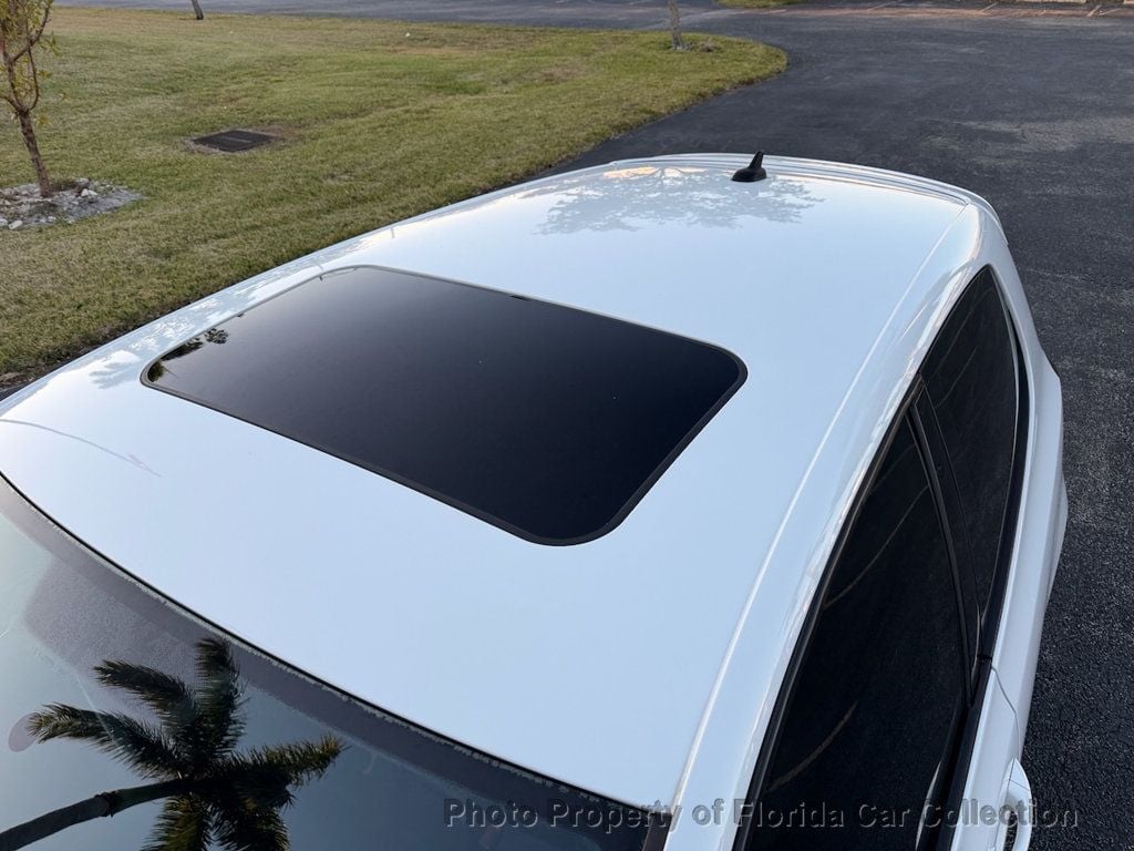 2013 Volkswagen Golf GTI DSG Autobahn Hatchback 2-Door - 22983576 - 24