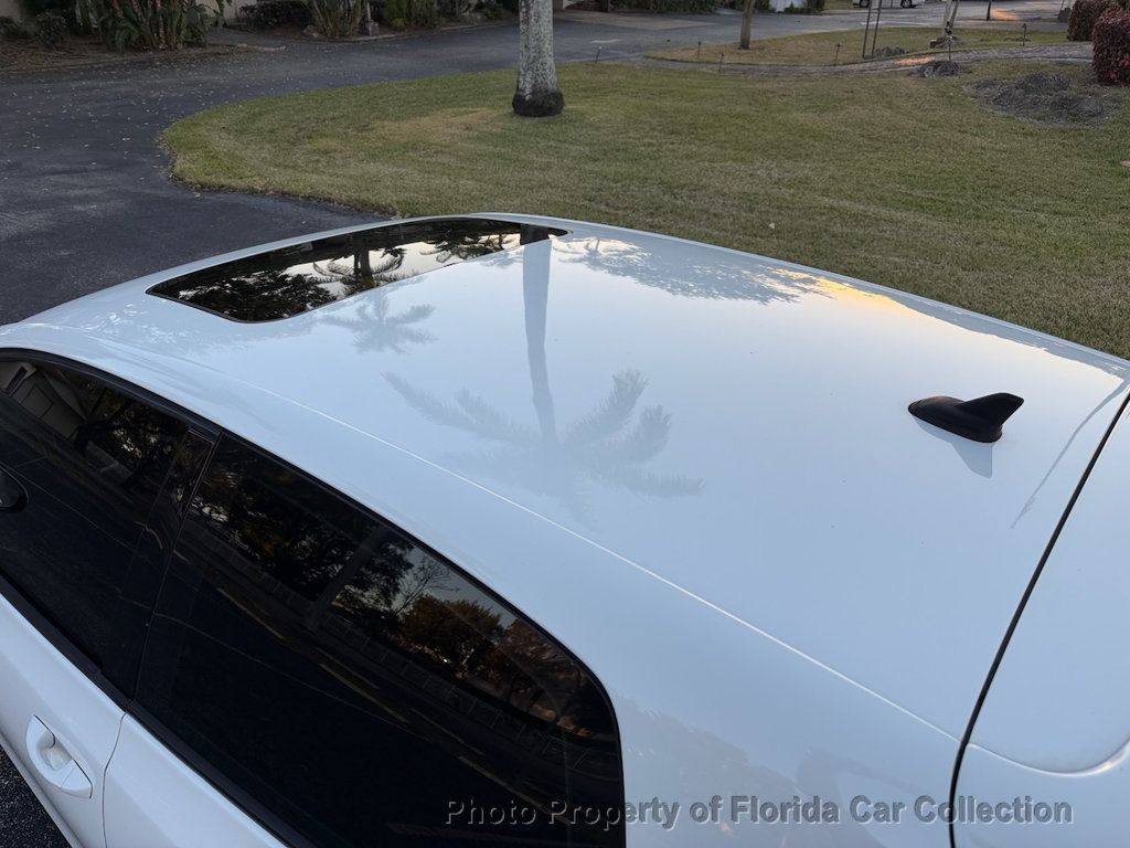 2013 Volkswagen Golf GTI DSG Autobahn Hatchback 2-Door - 22983576 - 25