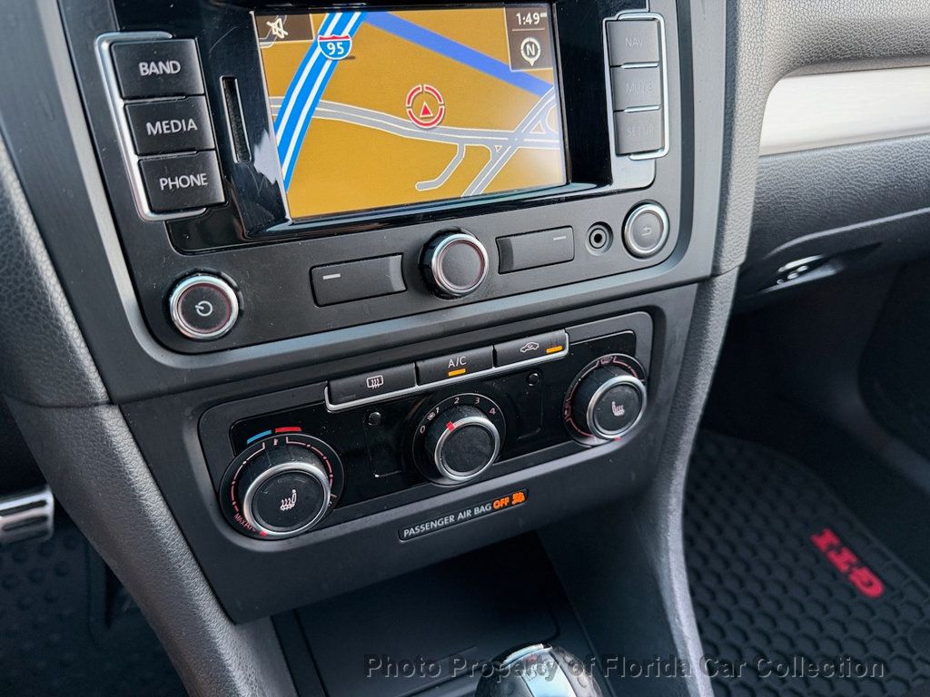 2013 Volkswagen Golf GTI DSG Autobahn Hatchback 2-Door - 22983576 - 40