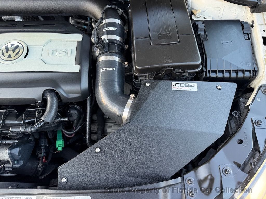 2013 Volkswagen Golf GTI DSG Autobahn Hatchback 2-Door - 22983576 - 68