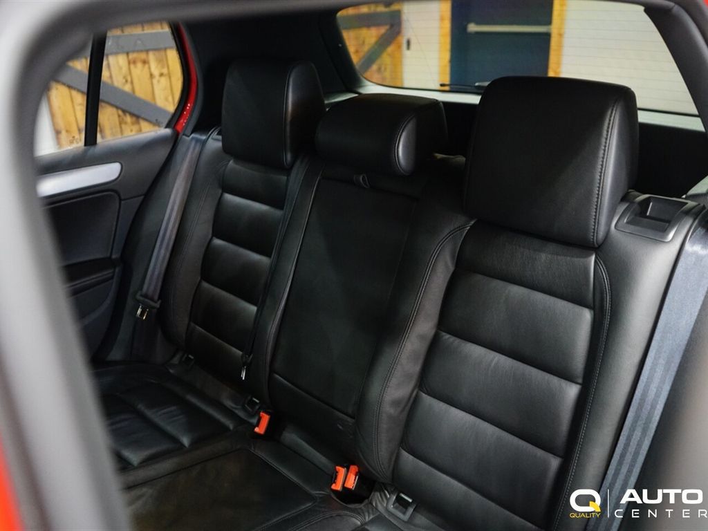 2013 Volkswagen Golf R 4dr Hatchback - 23086483 - 24