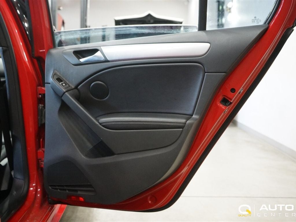 2013 Volkswagen Golf R 4dr Hatchback w/Sunroof & Navi - 22889252 - 12