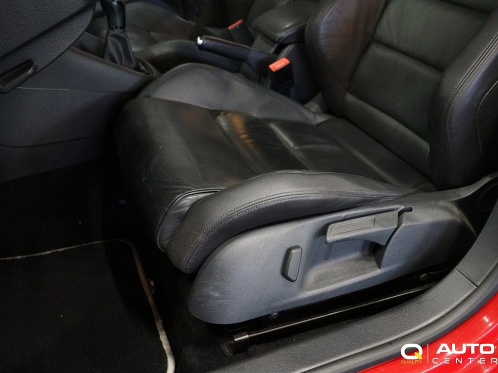 2013 Volkswagen Golf R 4dr Hatchback w/Sunroof & Navi - 22889252 - 16