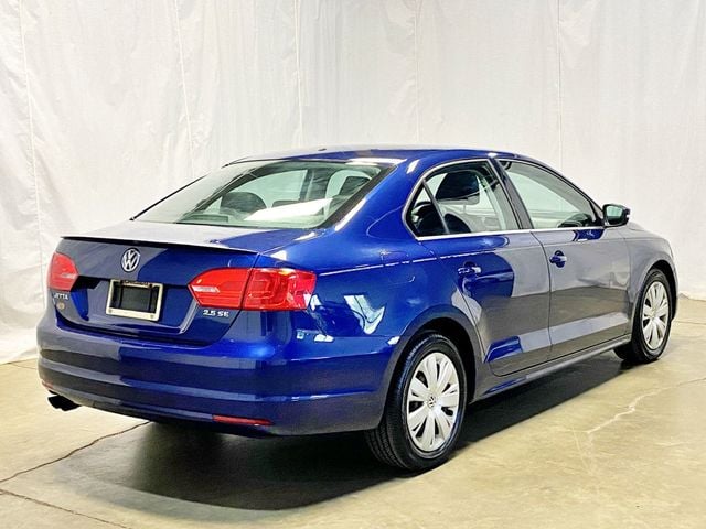 2013 Volkswagen Jetta Sedan  - 23027152 - 3
