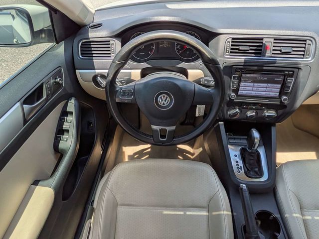 2013 Volkswagen Jetta Sedan  - 23034708 - 14