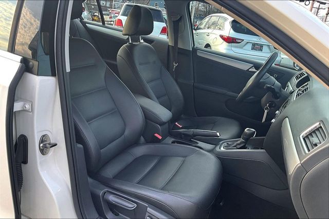 2013 Volkswagen Jetta Sedan 2.5L SE - 22996463 - 11