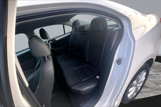 2013 Volkswagen Jetta Sedan 2.5L SE - 22996463 - 17