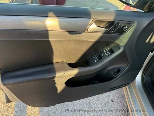 2013 Volkswagen Jetta Sedan 4dr Automatic SEL PZEV - 22974524 - 18