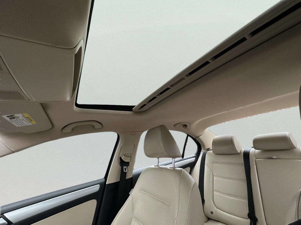 2013 Volkswagen Jetta Sedan 4dr Automatic SE w/Convenience - 22961858 - 29