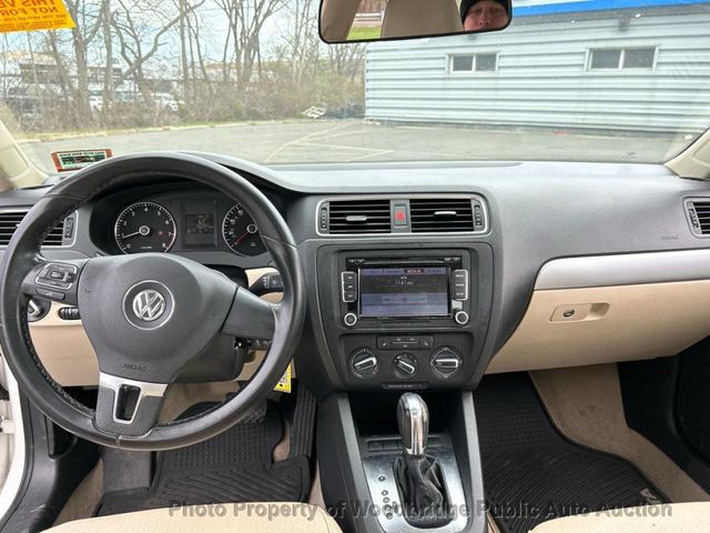 2013 Volkswagen Jetta Sedan SE - 23007157 - 7