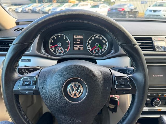 2013 Volkswagen Passat 4dr Sedan 2.5L Automatic SE - 23081326 - 10
