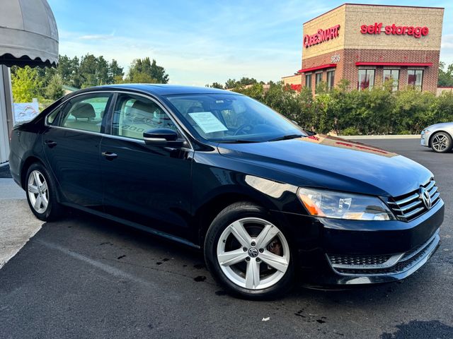 2013 Volkswagen Passat 4dr Sedan 2.5L Automatic SE - 23081326 - 1