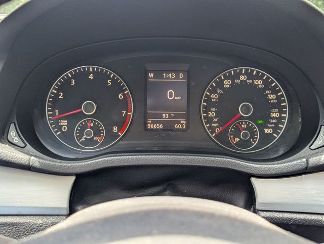 2013 Volkswagen Passat 4dr Sedan 2.5L Automatic SE - 23003294 - 21