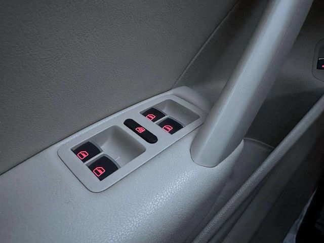 2013 Volkswagen Passat 4dr Sedan 2.5L Automatic SEL Premium - 22985457 - 27