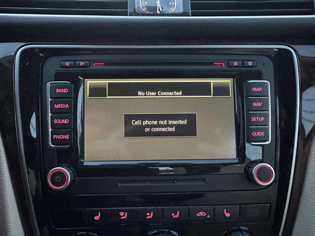 2013 Volkswagen Passat 4dr Sedan 2.5L Automatic SEL Premium - 22985457 - 33