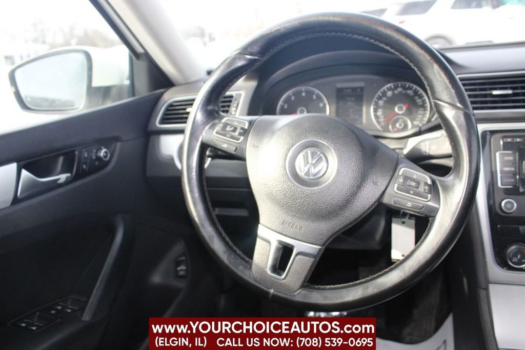 2013 Volkswagen Passat 4dr Sedan 2.5L Automatic SE w/Sunroof & Nav PZEV - 22285010 - 18