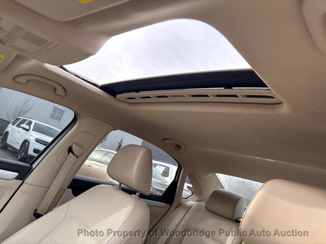 2013 Volkswagen Passat SE - 22958505 - 9