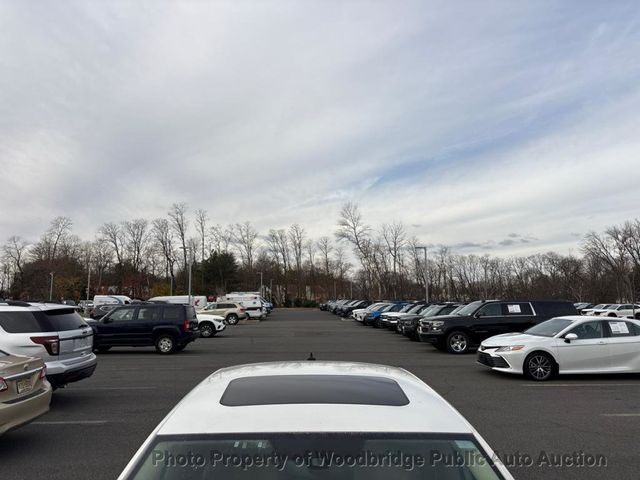 2013 Volkswagen Passat SE - 22958505 - 4