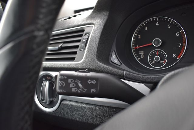2013 Volkswagen Passat SE - 22981126 - 12