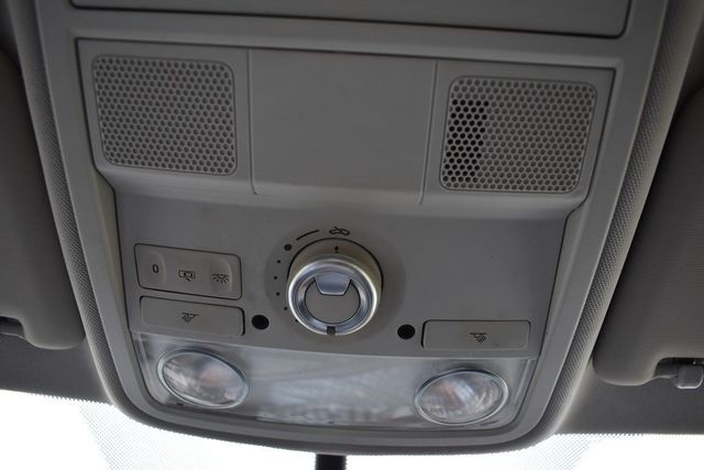 2013 Volkswagen Passat SE - 22981126 - 16