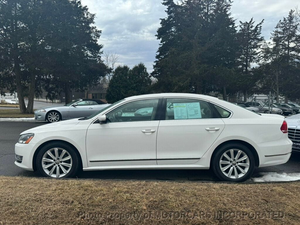 2013 Volkswagen Passat Super Clean One Family Owned Vehicle. Fully Loaded and MINT!  - 22787097 - 0