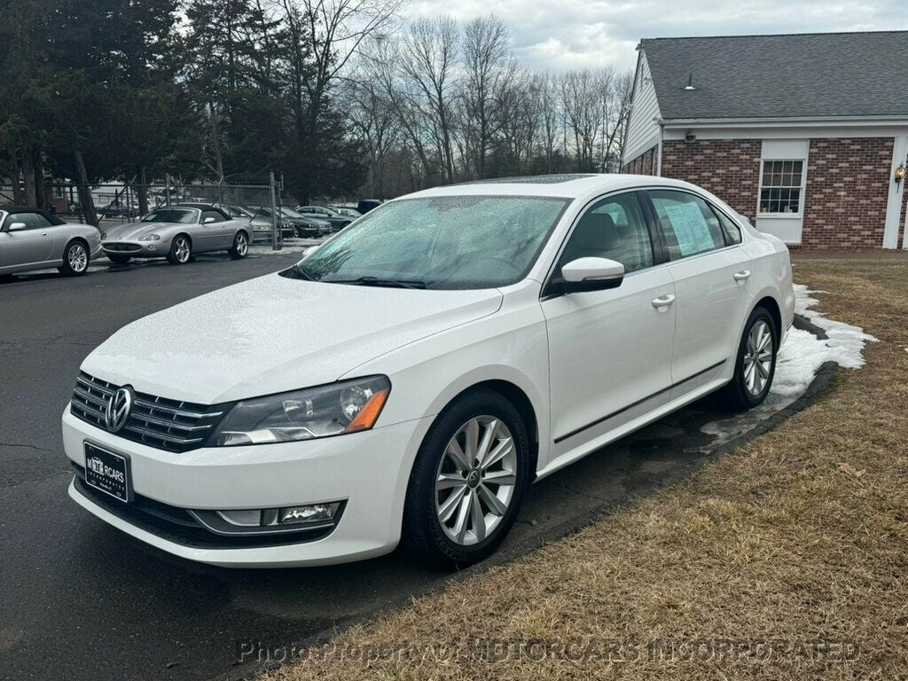 2013 Volkswagen Passat Super Clean One Family Owned Vehicle. Fully Loaded and MINT!  - 22787097 - 3