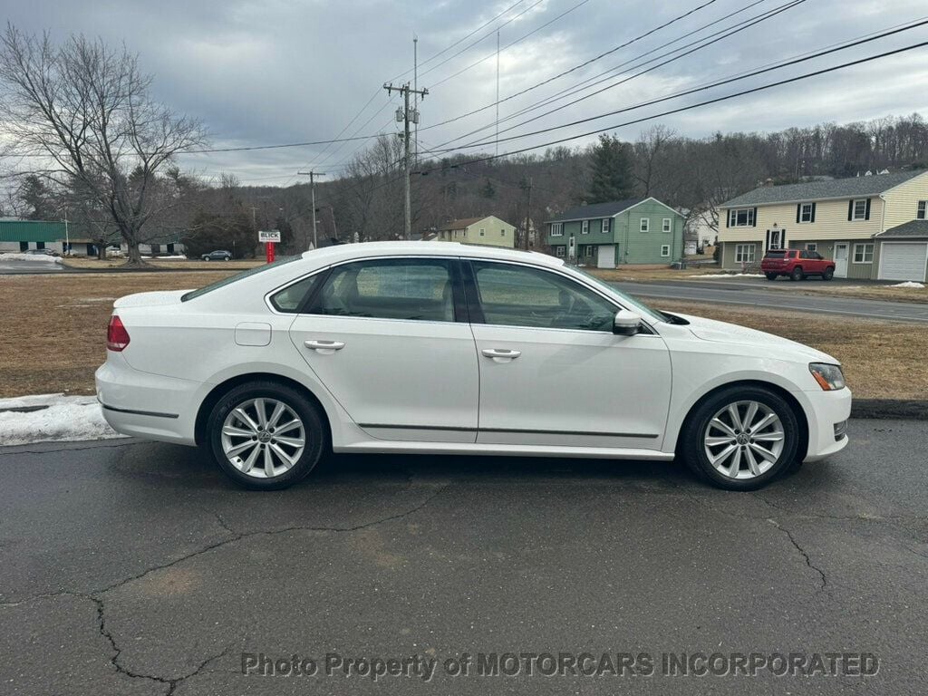 2013 Volkswagen Passat Super Clean One Family Owned Vehicle. Fully Loaded and MINT!  - 22787097 - 4