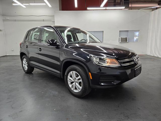 2013 Volkswagen Tiguan 2WD 4dr Automatic S - 22913311 - 1