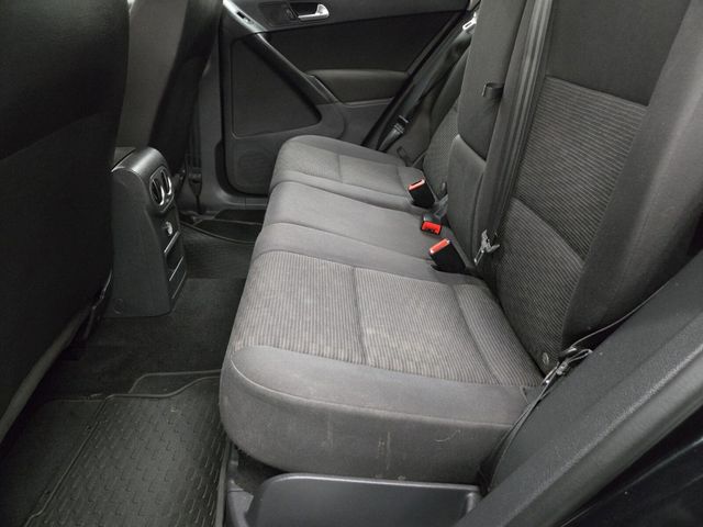 2013 Volkswagen Tiguan 2WD 4dr Automatic S - 22971146 - 6
