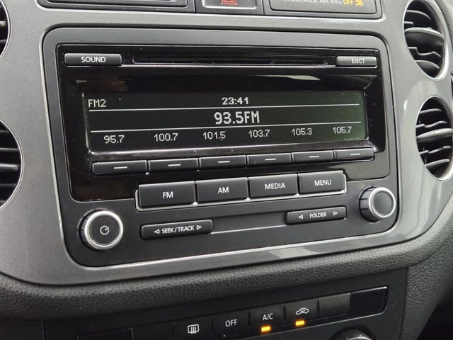 2013 Volkswagen Tiguan 2WD 4dr Automatic S - 22954077 - 15