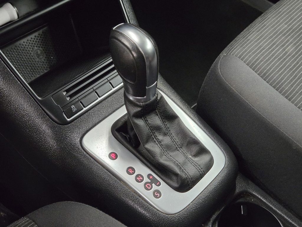 2013 Volkswagen Tiguan 2WD 4dr Automatic S - 22954077 - 18