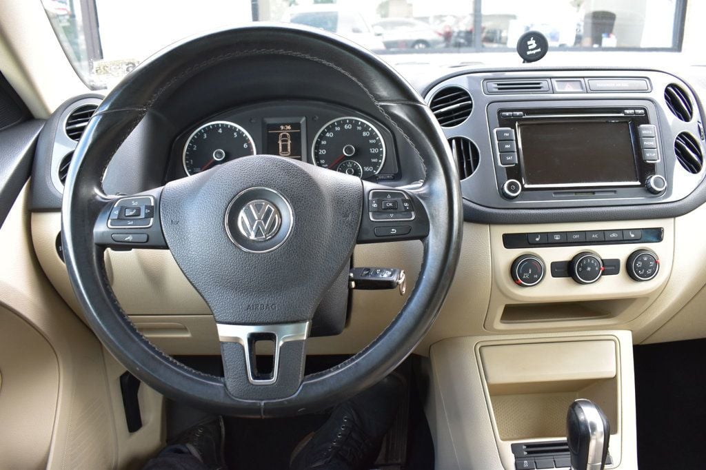 2013 Volkswagen Tiguan 2WD 4dr Automatic SE - 22512486 - 22