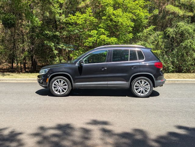 2013 Volkswagen Tiguan 2WD 4dr Automatic SE - 23051017 - 4