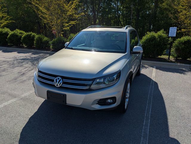 2013 Volkswagen Tiguan 4MOTION Automatic SEL - 22819630 - 1