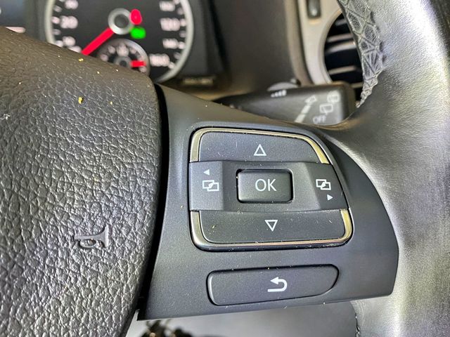2013 Volkswagen Tiguan 4WD 4dr Automatic SE - 23021613 - 25
