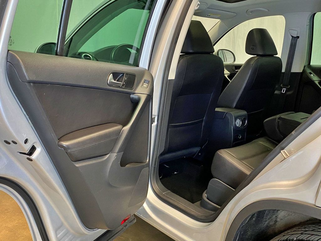 2013 Volkswagen Tiguan 4WD 4dr Automatic SE - 23021613 - 49