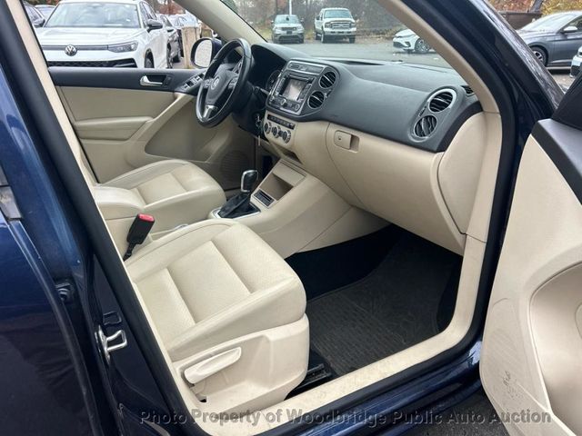 2013 Volkswagen Tiguan 4WD 4dr Automatic SEL - 22949769 - 6