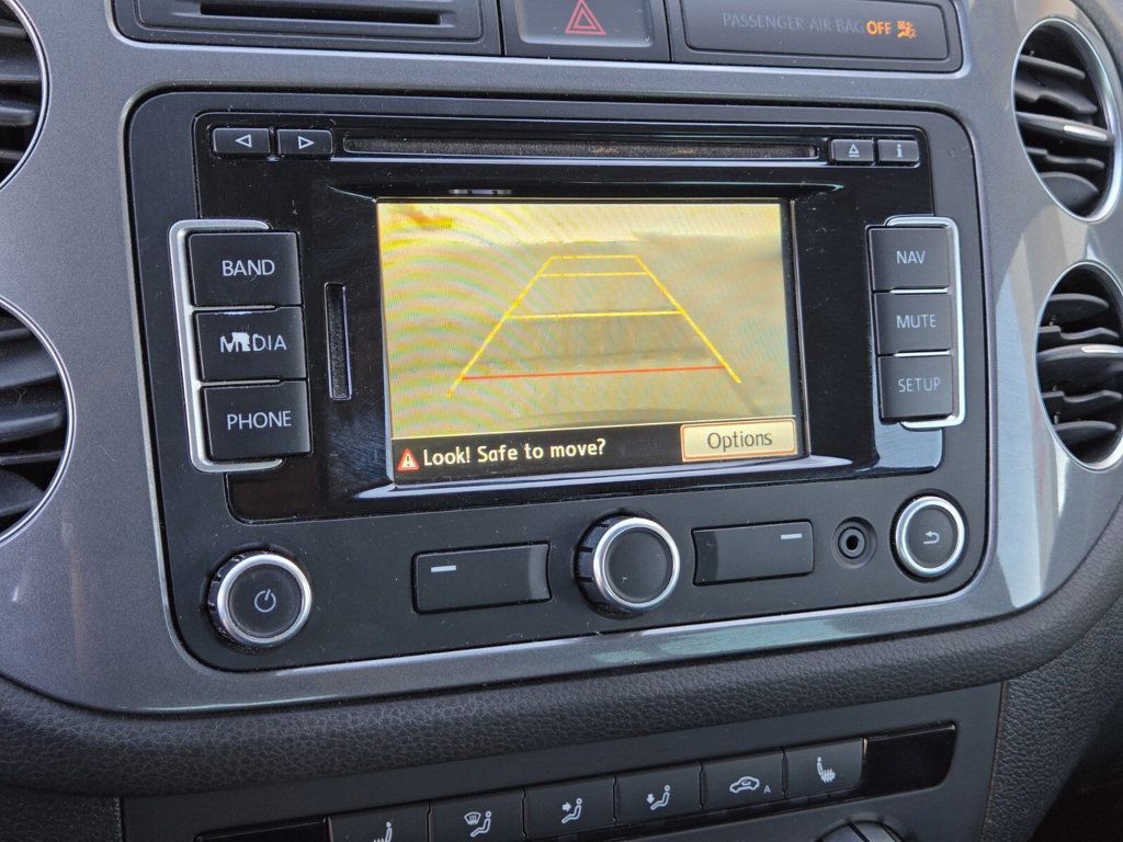 2013 Volkswagen Tiguan S - 22954079 - 19