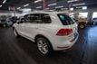 2013 Volkswagen Touareg 4dr TDI 4WD SUV - 22971818 - 2
