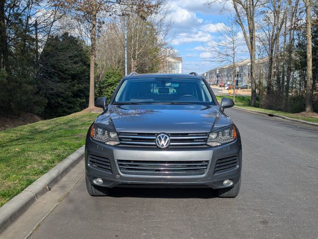 2013 Volkswagen Touareg 4dr TDI Lux - 22994720 - 1