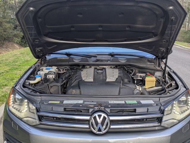 2013 Volkswagen Touareg 4dr TDI Lux - 22994720 - 23