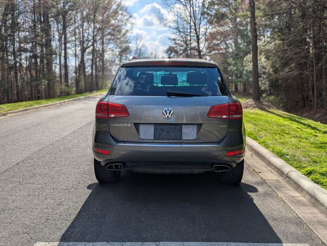 2013 Volkswagen Touareg 4dr TDI Lux - 22994720 - 8