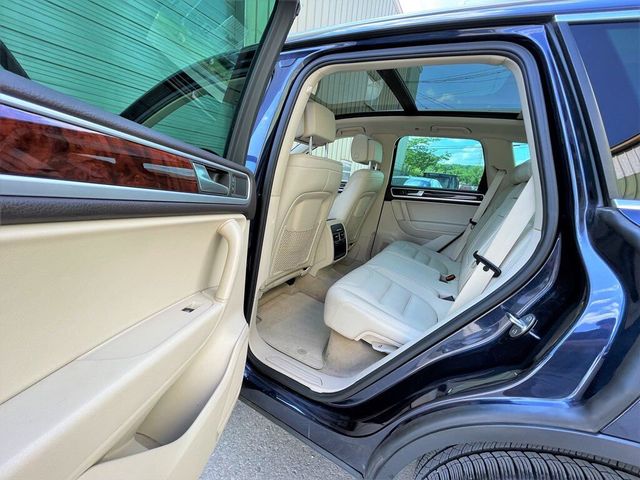 2013 Volkswagen Touareg V6 TDI - 21495902 - 13