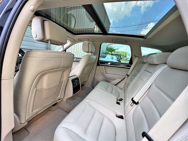 2013 Volkswagen Touareg V6 TDI - 21495902 - 15