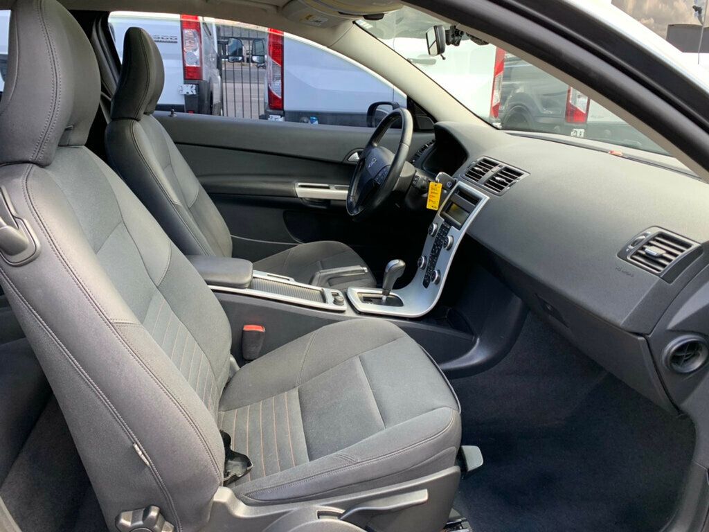 2013 Volvo C30 2dr Coupe Automatic T5 - 22931130 - 21