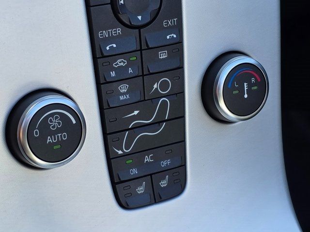 2013 Volvo C70 T5 Premier Plus - 22889777 - 31