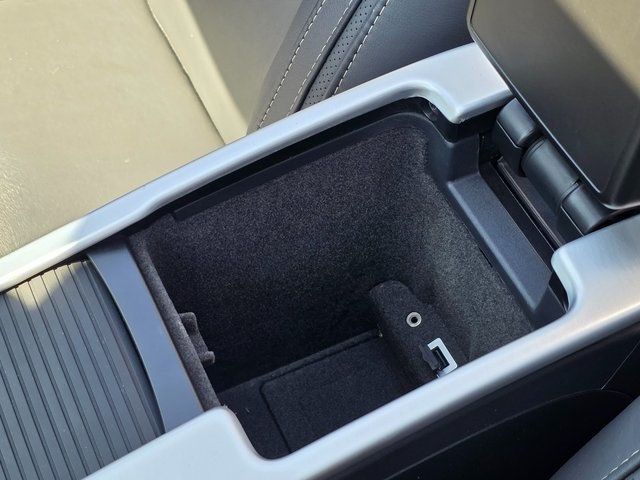 2013 Volvo C70 T5 Premier Plus - 22889777 - 36