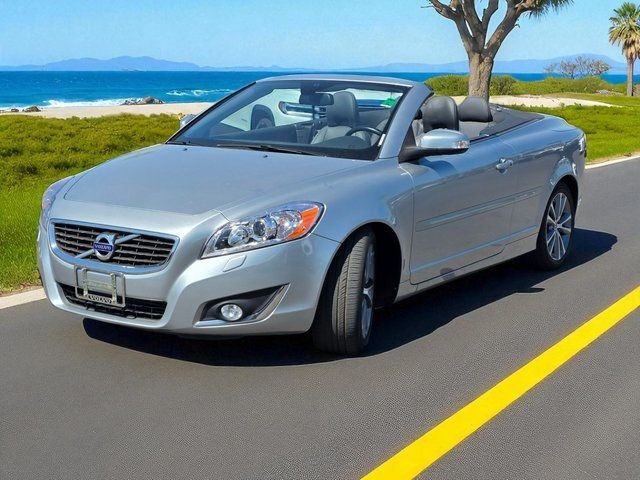 2013 Volvo C70 T5 Premier Plus - 22889777 - 3