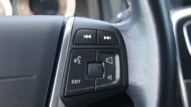 2013 Volvo S60 1 OWNER,JUST SERVICED, VERY CLEAN INSIDE AND OUT  - 23004005 - 20