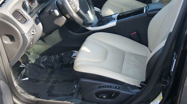 2013 Volvo S60 1 OWNER,JUST SERVICED, VERY CLEAN INSIDE AND OUT  - 23004005 - 21